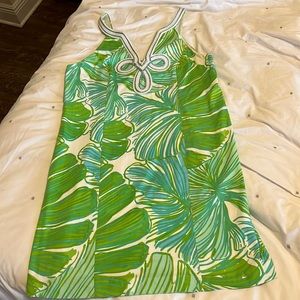Lilly Pulitzer, Size 12 palm print shift dress  great for spring and summer!